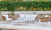 Salon jardin 5 places Sofa 3 places 2 fauteuils 2 tables 60 et 100 blanc tissus beige clair